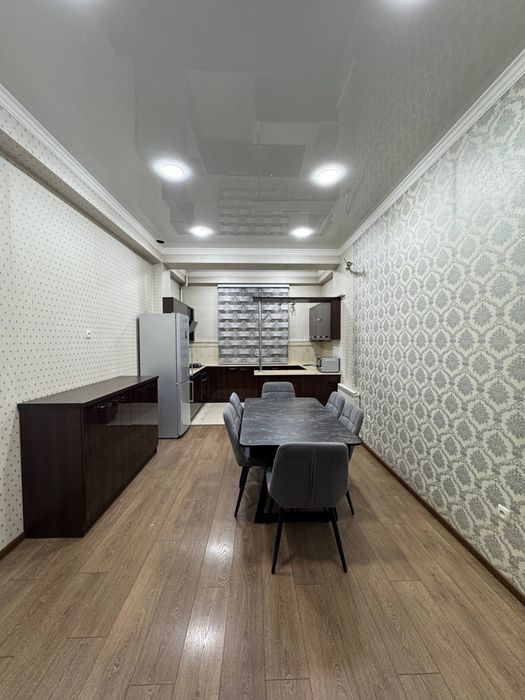 Продаётся квартира 90 кв.м. 3х комнатная, Алмазарский район.