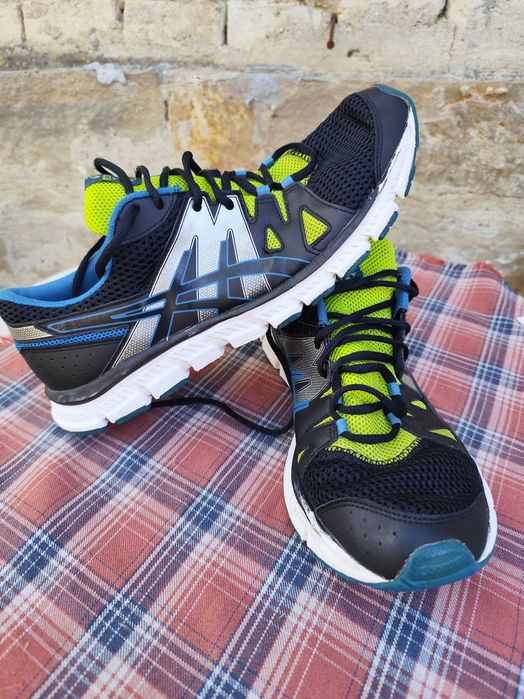 Оригинални мъжки маратонки за бягане Asics