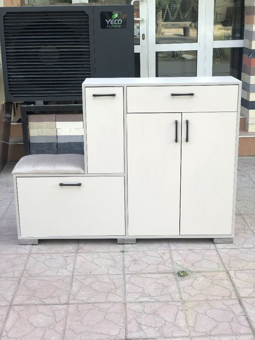 Oyoq kiyim shkaf