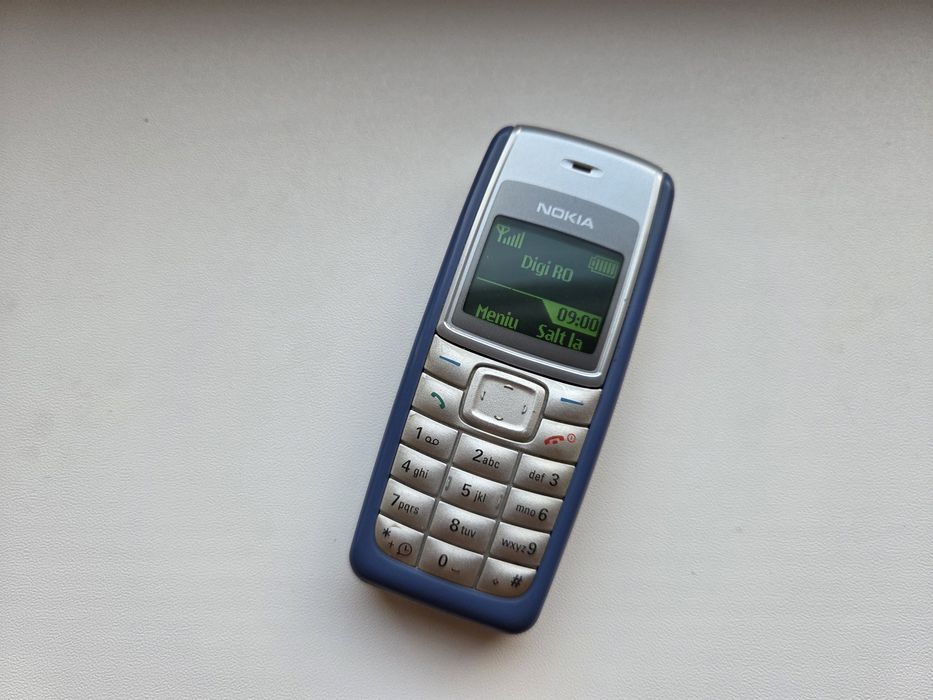 Nokia 1110 - telefon simplu cu butoane