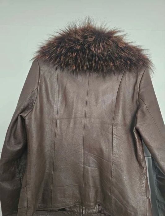 Geaca din piele naturala