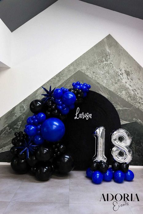 Decor tematic cu baloane pentru evenimente