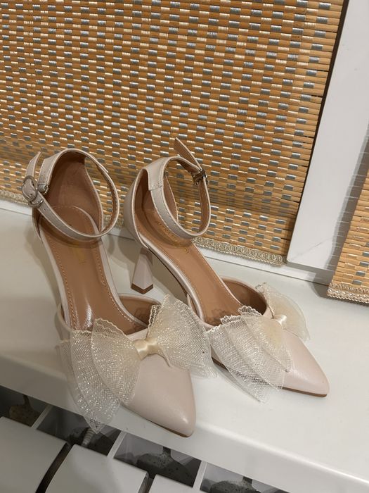 Туфли сатылады, 1 рет киілген!