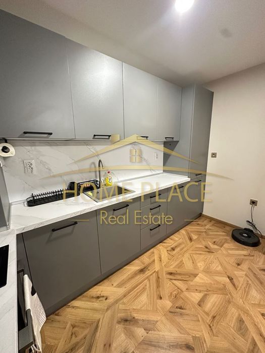 Дава се под наем Двустаен апартамент в Варна, Бриз - 68 кв.м за 648.21 € - Снимка #3