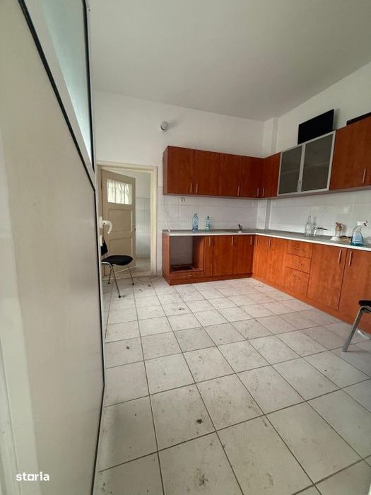 Casa P+1, 738 mp, teren 2000 mp, zona Baicoi