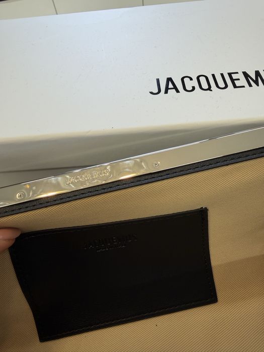 Нова бяла чанта клъч Jacquemus естествена кожа