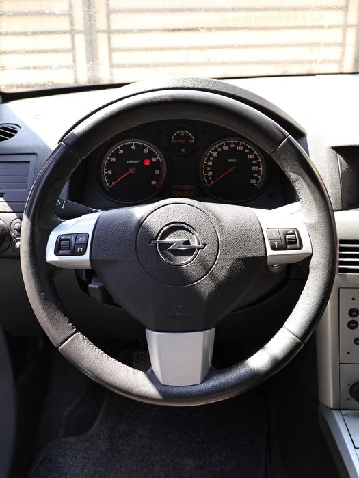 Opel Astra H 1.4