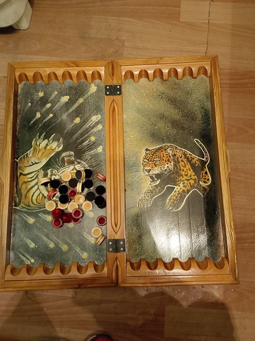 Продам нарды игральные