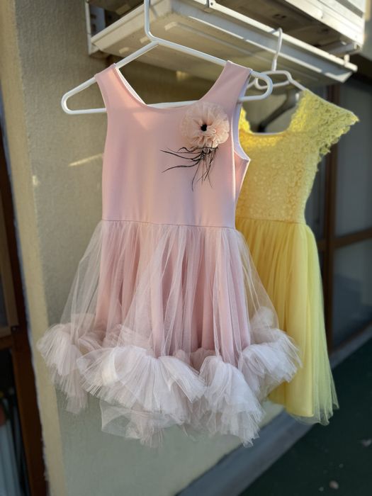 Дее рокли за момиче