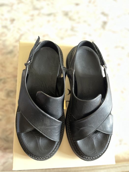 Сандалии женские