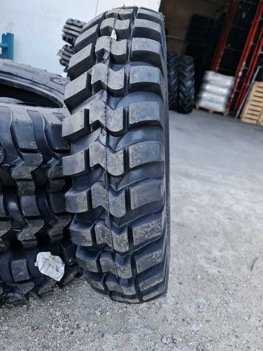 Anvelope noi OZKA 9.00-16 14 pliuri cauciucuri pentru remorca