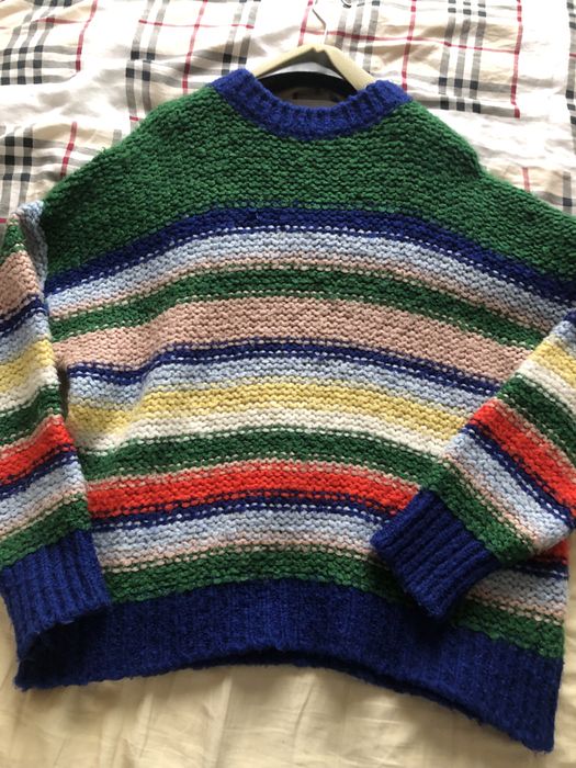Многоцветен пуловер