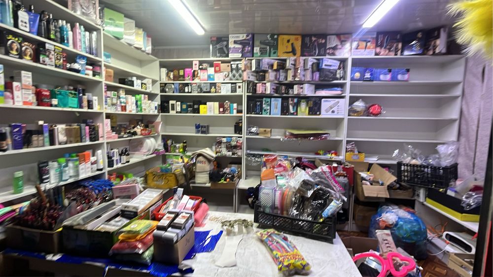 БУТИК С ТОВАРОМ в каскелене