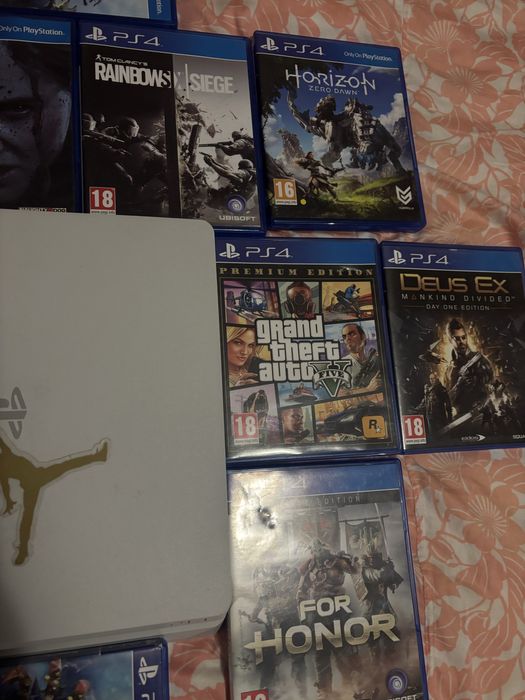 Ps4 Slim + 11 jocuri