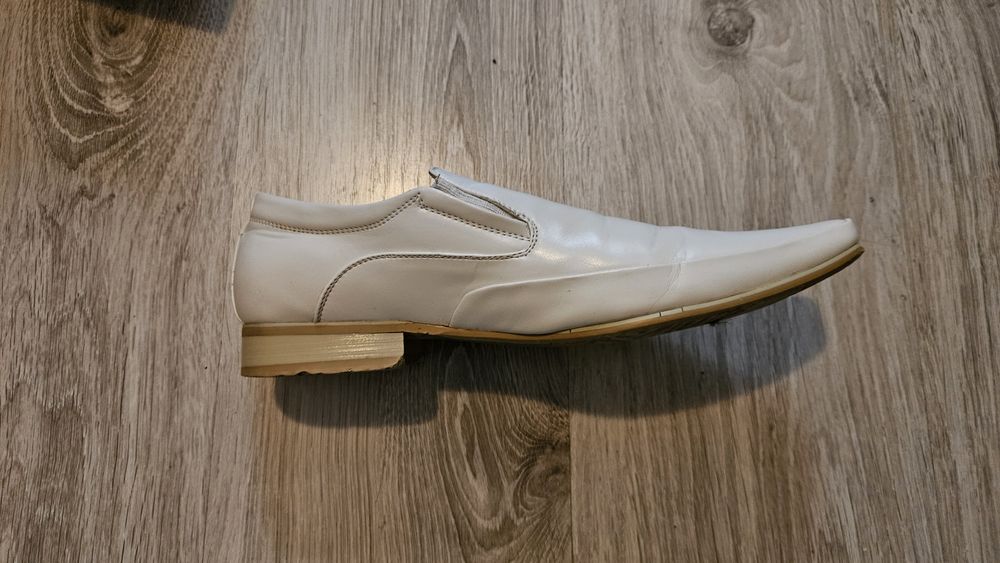 Papuci eleganti barbati