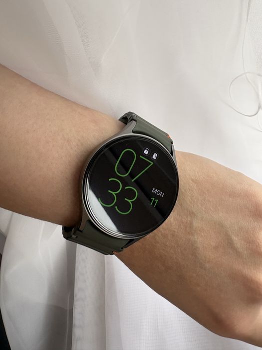 Продаю Samsung Galaxy Watch 7.