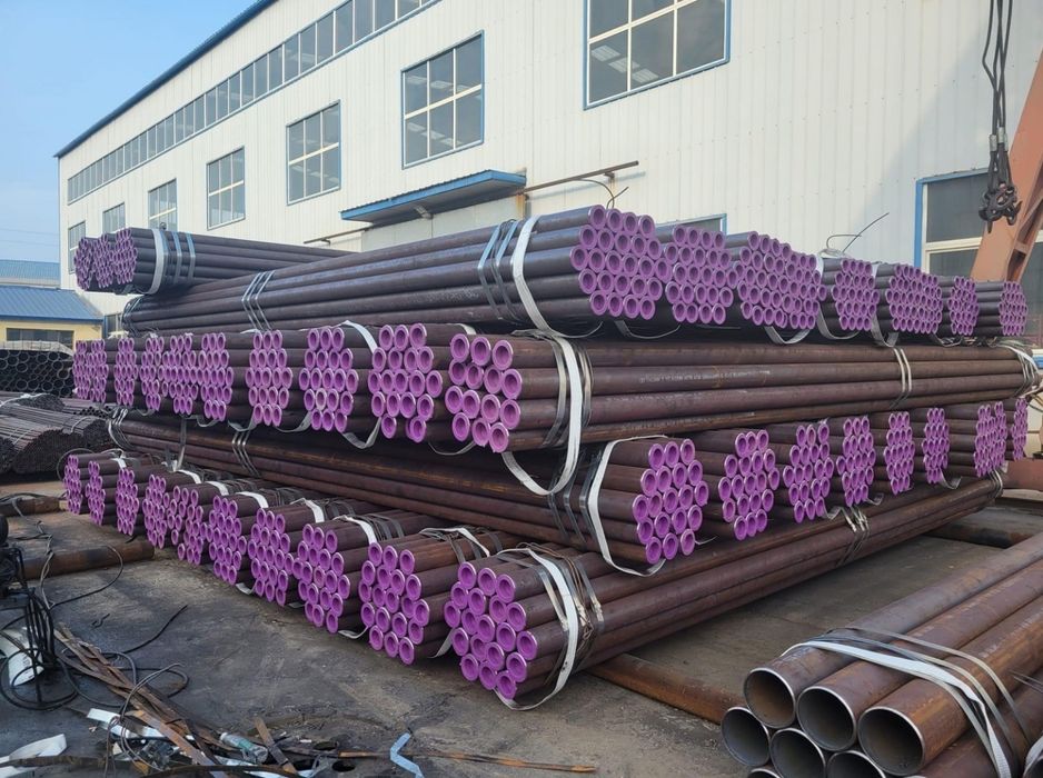 Vand teava metalica trasa și sudata