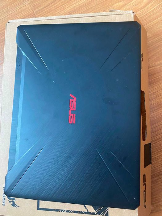 Laptop ASUS TUF Gaming FX505DY - pentru piese / dezmembrare