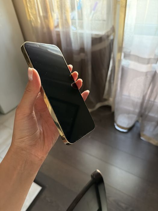 iphone 13 ProMax 256 gb золотой