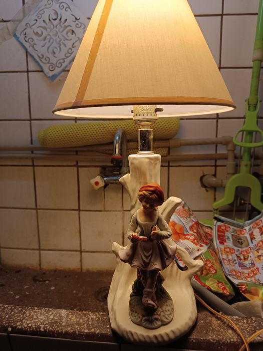 Ретро нощна лампа