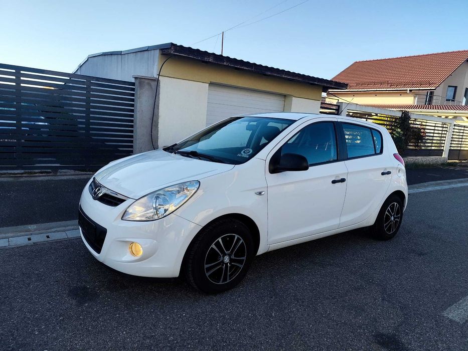 HYUNDAI i20 2012 — imagine 1