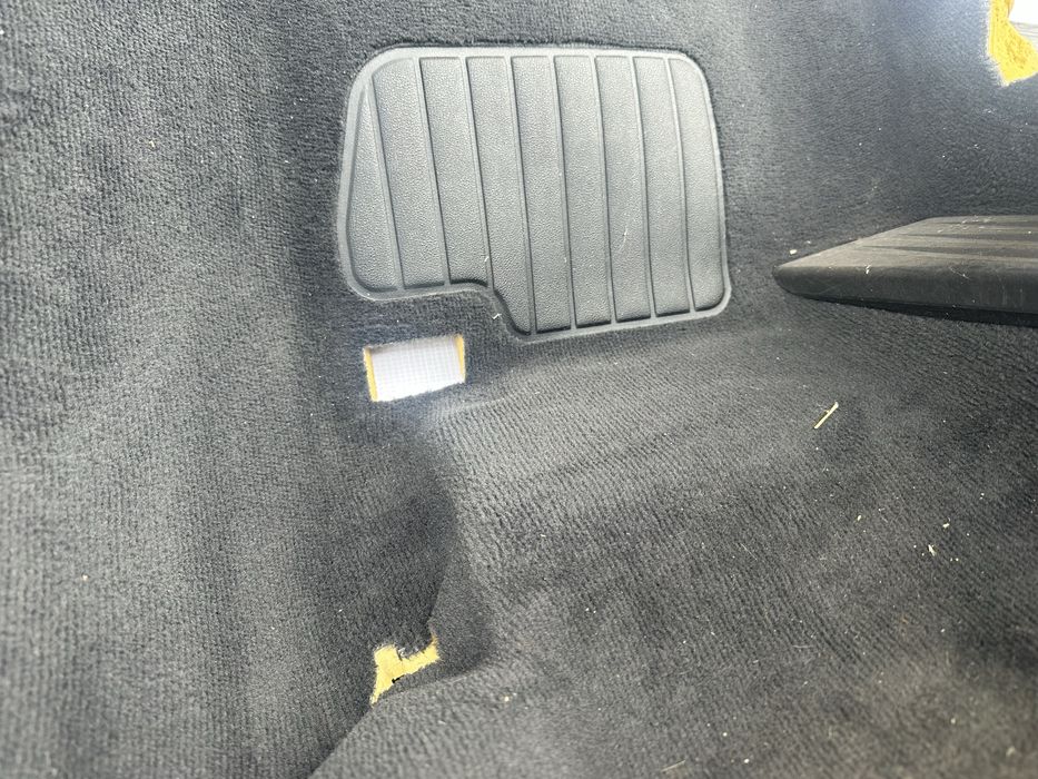 Бмв Bmw черен мукет 2016 фейс Ф11 F11 5er