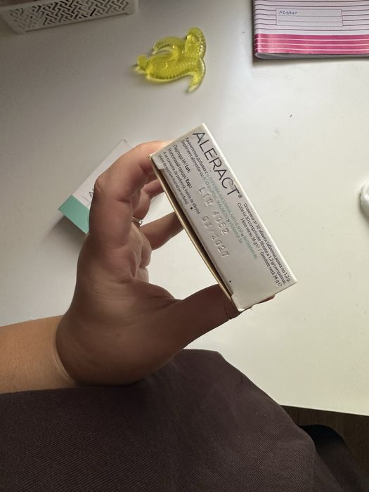 Doua cutii de aleract