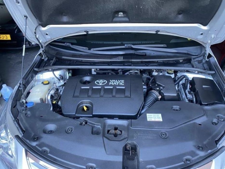 Oferta ! TOYOTA Avensis  2009