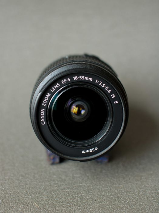 Фотоапарат Canon EOS 2000D+oбектив+ #usbcharger + #batterypack #dslr