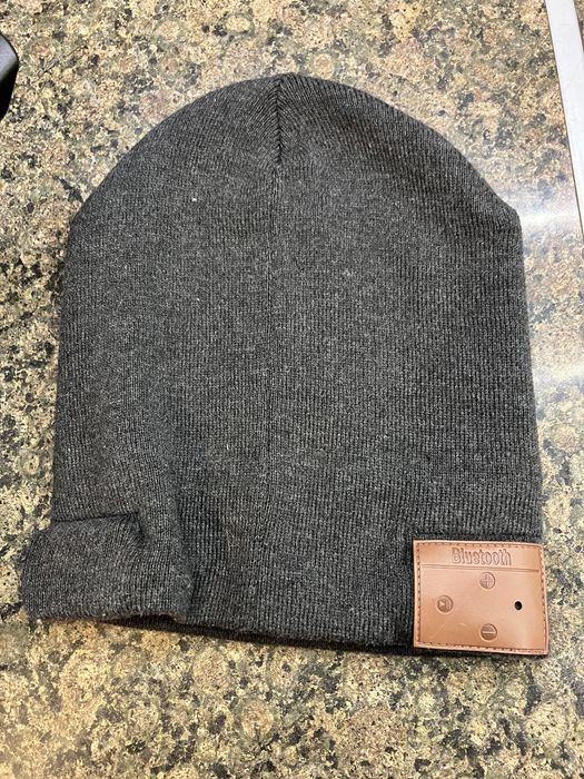 Шапка с bluetooth