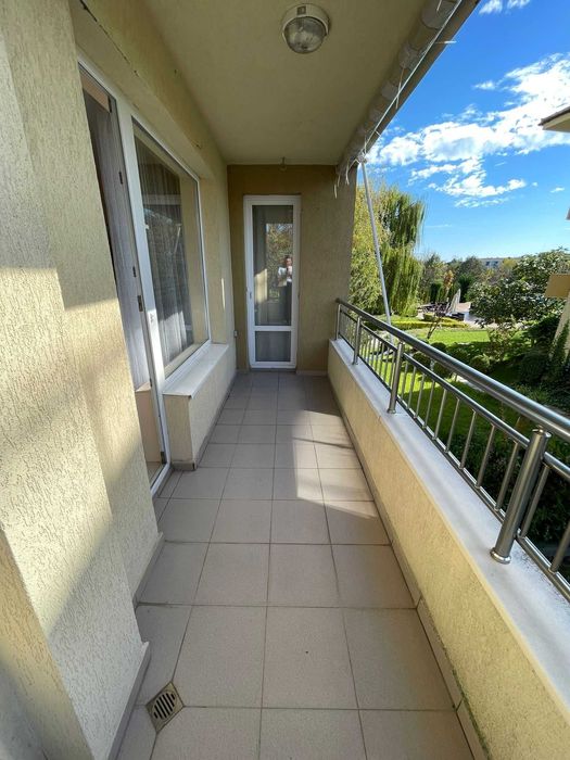 Продава се Двустаен апартамент в Обзор - 64 кв.м за 985 €/кв.м - Снимка #1