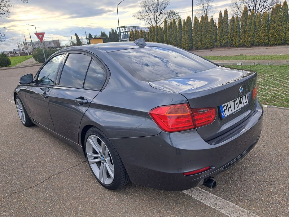 BMW seria 3 Sport Line