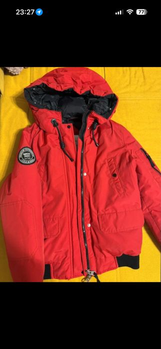 Geaca de iarna Bershka