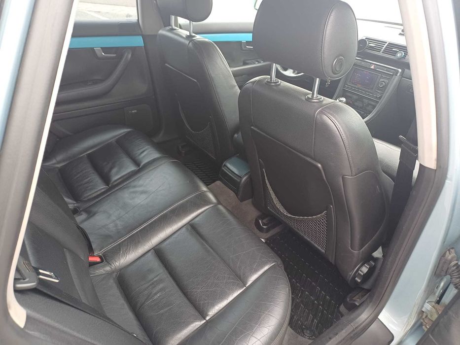 Audi A 4 QUATTRO 2.5 TDI