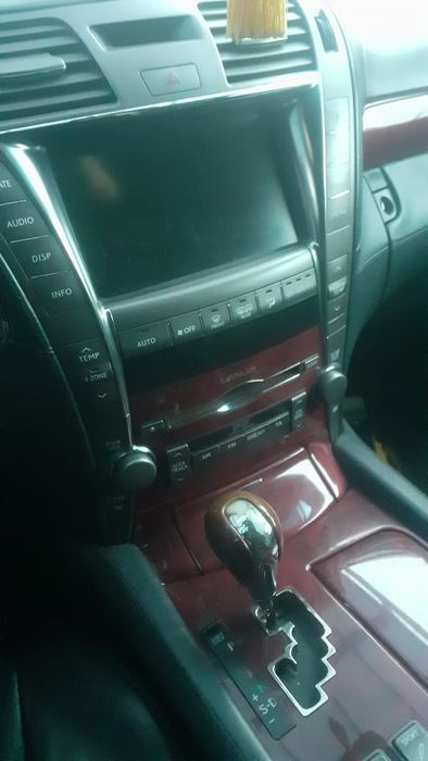 Продам лексус  ввариянты