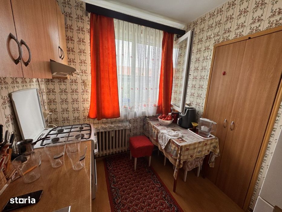 Apartament 3 Camere, 63 mp, Calea Bucuresti, Institut