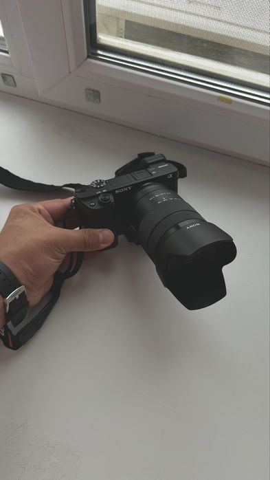 Видеокамера и петличка