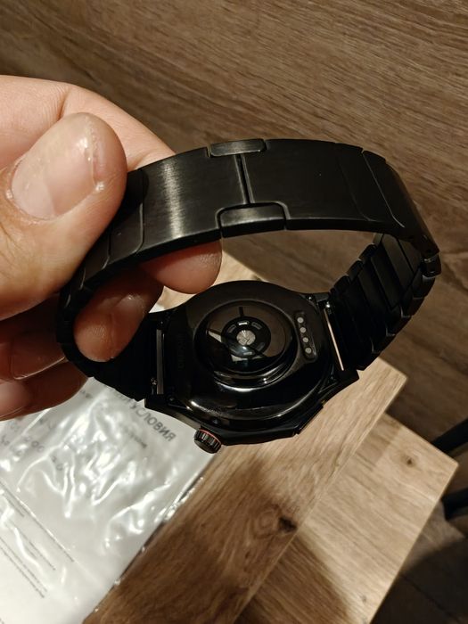 Продавам oneplus watch 4