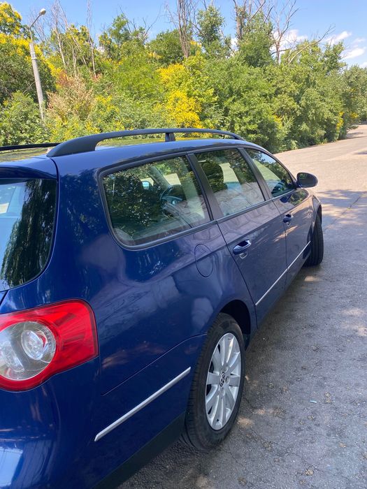 Vand VOLSKWAGEN passat B6 1.9