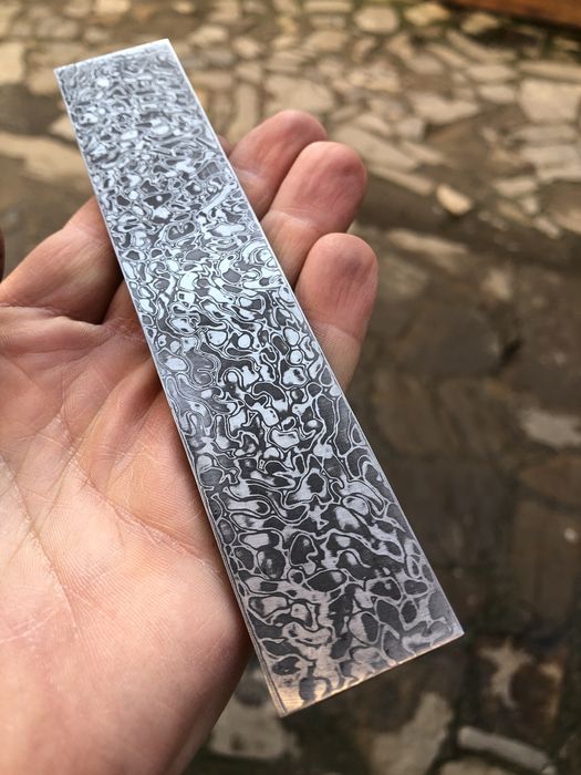 Дамаска стомана за ножове