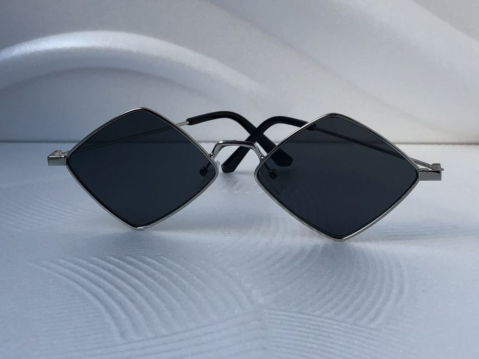 Модерни дамски слънчеви очила 2024