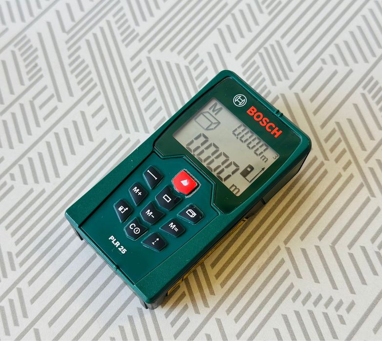 Telemetru Bosch PLR 25
