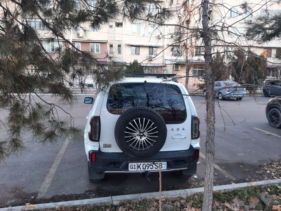 Нива новый продаю Люкс