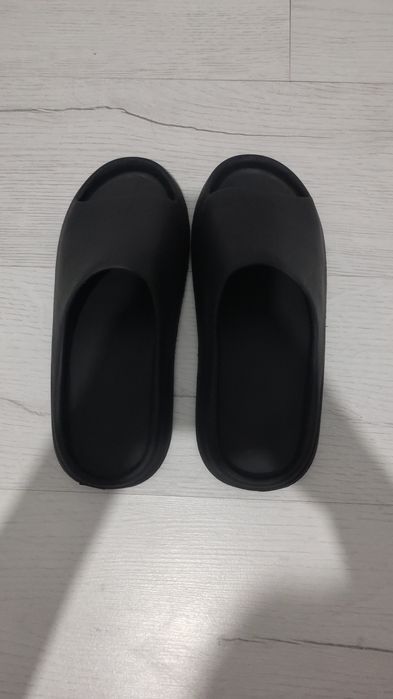 Шлепанцы для мужчин