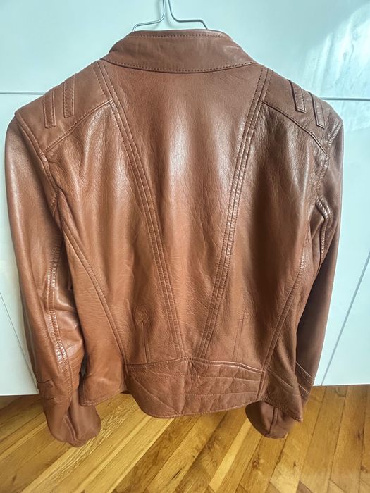 Яке естествена кожа.   .