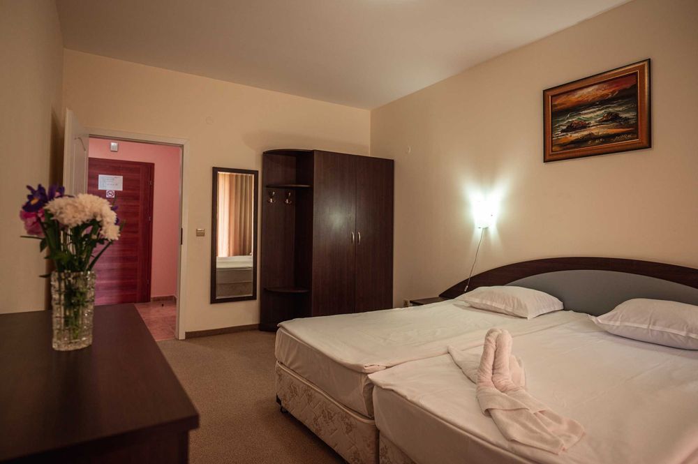 Продава се Двустаен апартамент в к.к. Златни пясъци - 89 кв.м за 584 €/кв.м - Снимка #1