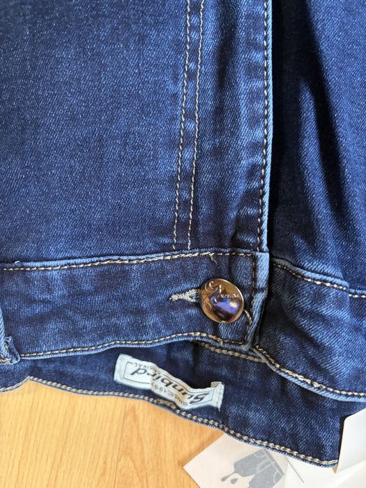 Blugi dama elastici noi