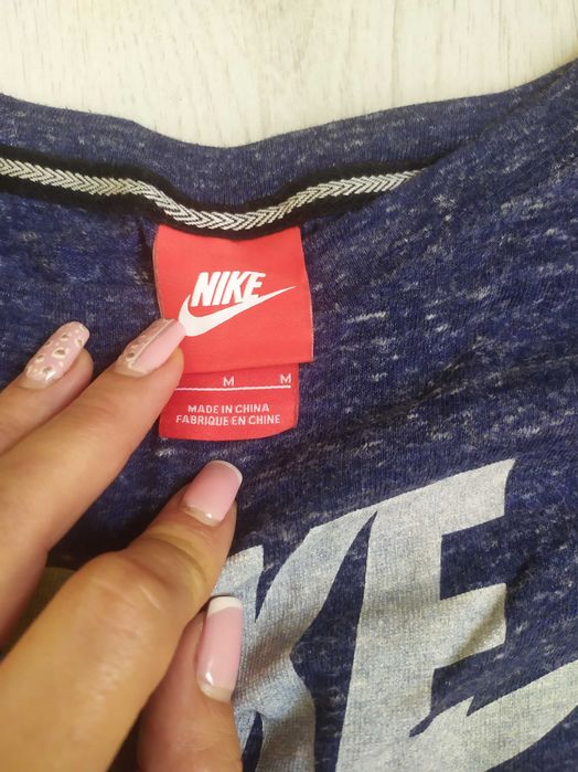 Страхотна блуза с четвърт ръкав Nike