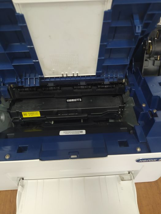 Продается принтер Xerox 3025