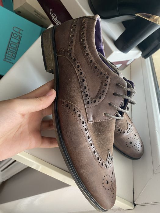 Продается мужская обувь